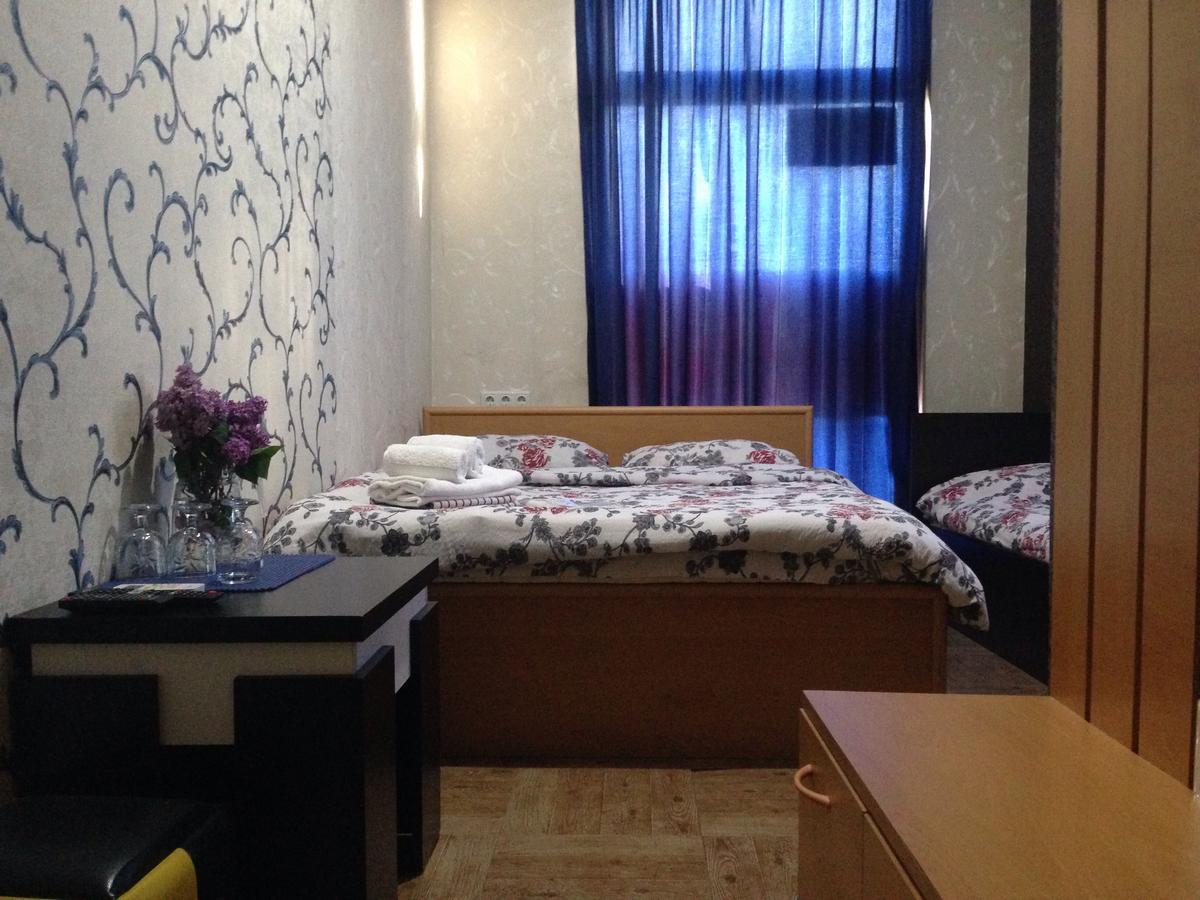Visit Hotel Tiflis Dış mekan fotoğraf